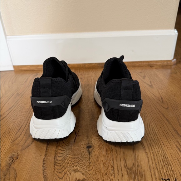 Tallure Platform Sneakers - Picture 4 of 10